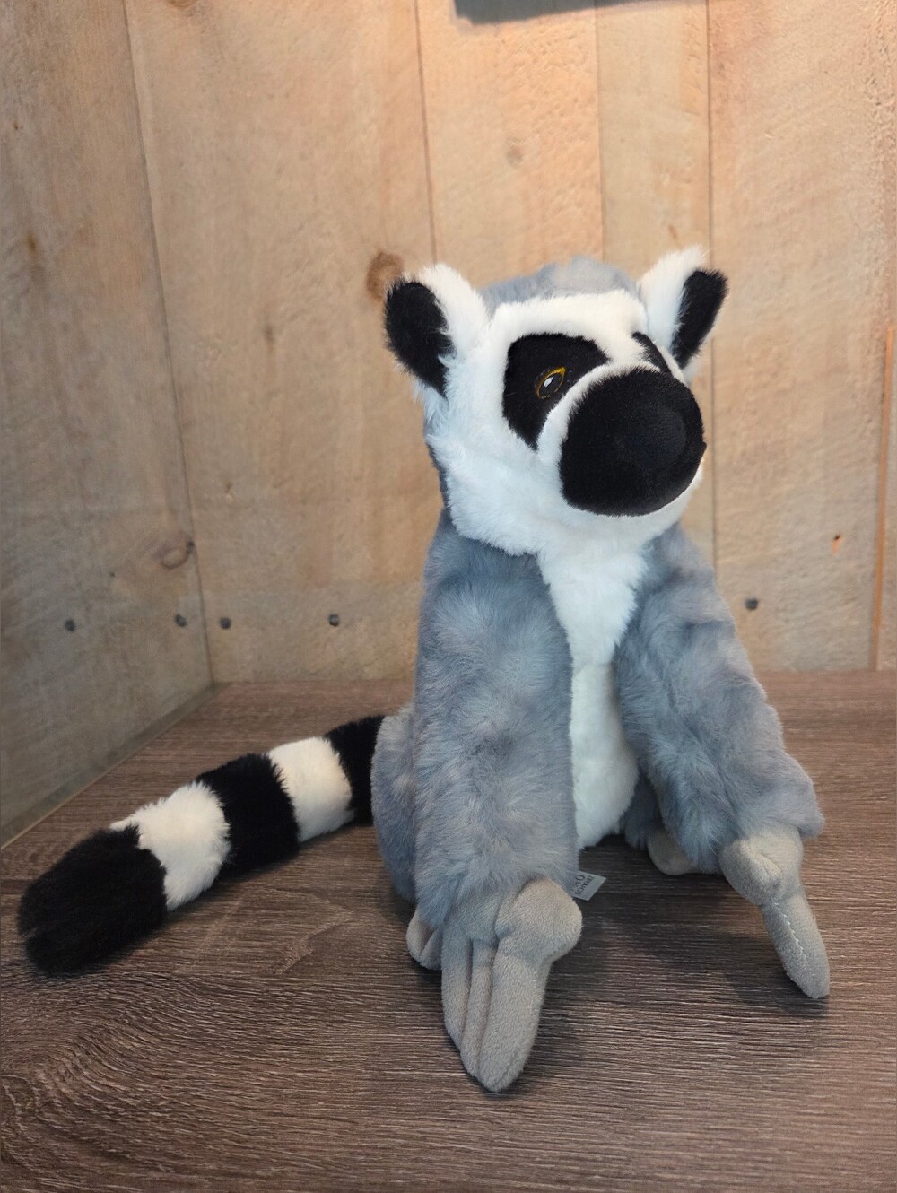 FAO Schwarz Lemur Save The Earth Plush Stuffed 10” Sitting Very Soft